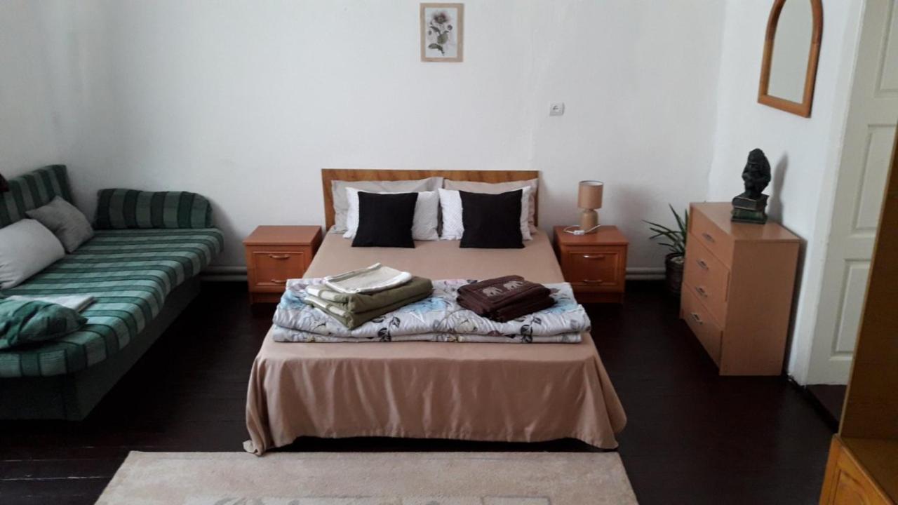 Villa Svalyavа Svalyava Luaran gambar