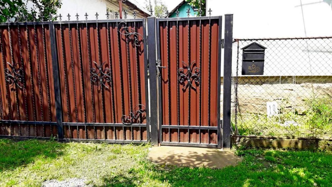 Villa Svalyavа Svalyava Luaran gambar